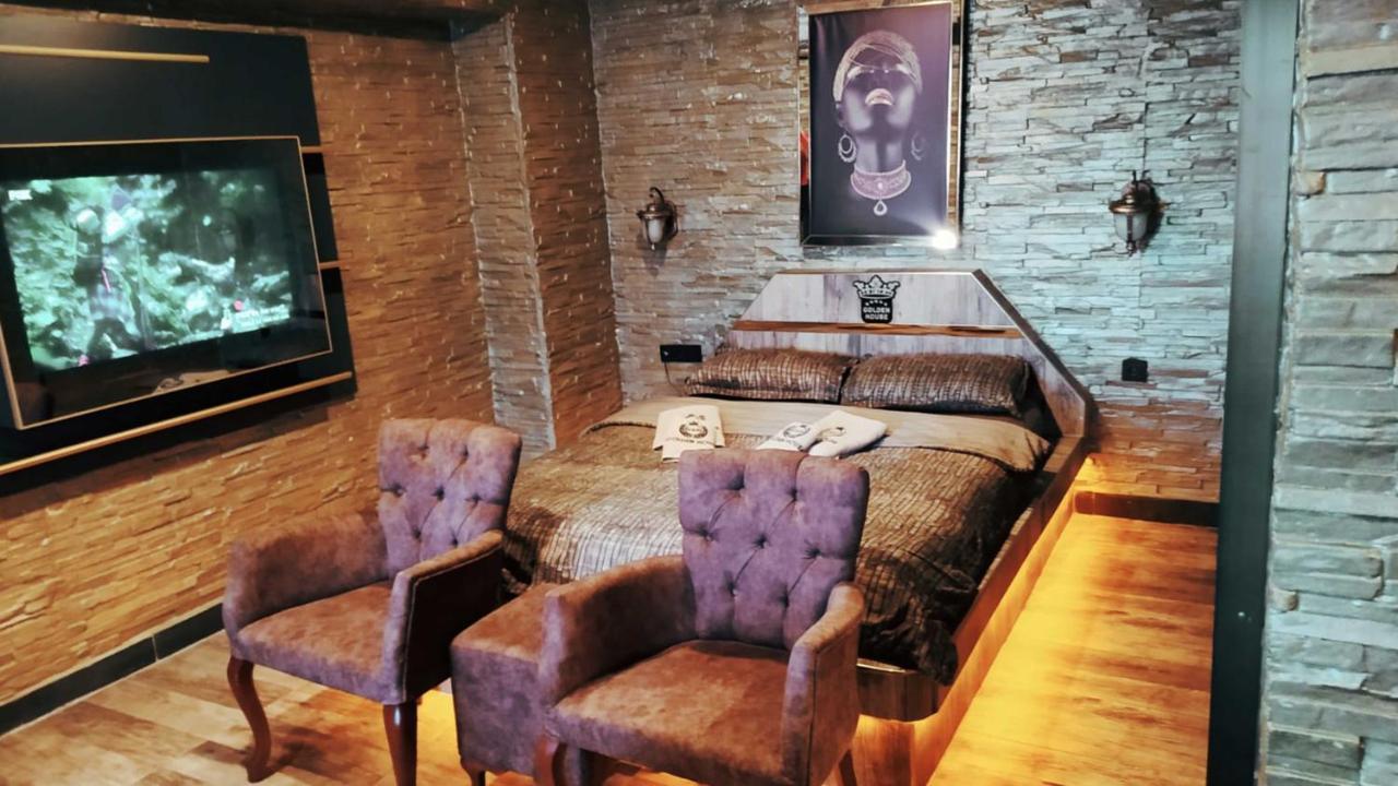 Apart Otel Golden House