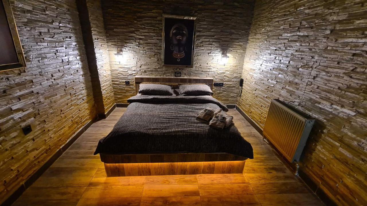 Apart Otel Golden House